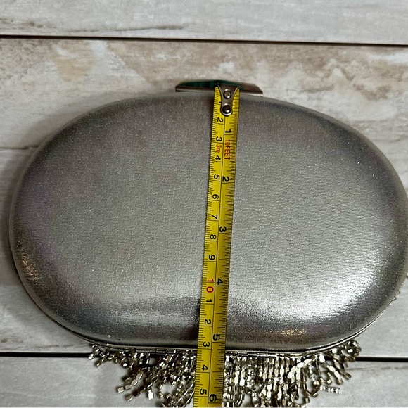 Olga Berg Silver Dangle Crystal Rhinestone Evening Clutch Holiday Party Glamour - Picture 10 of 15